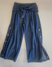 Load image into Gallery viewer, Jean Palazzo