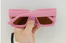 Load image into Gallery viewer, Leopard Sunglasses